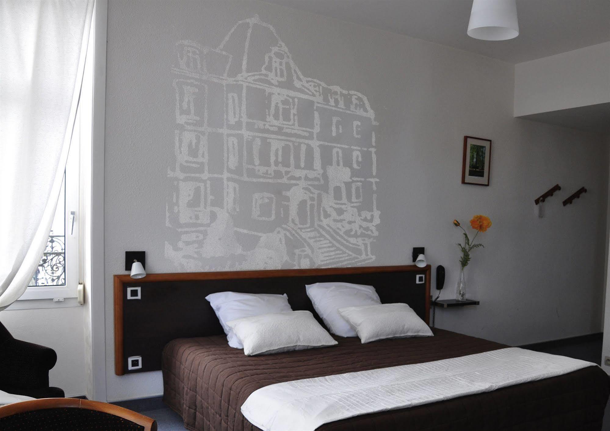 Brit Hotel Confort Bagnoles Normandie Bagnoles de l'Orne Normandie Экстерьер фото